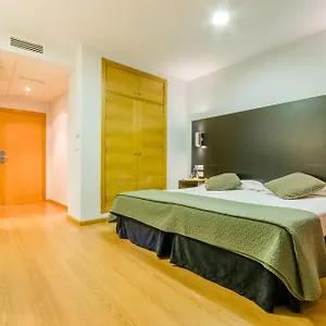 Hotel Yit Alcover 2*