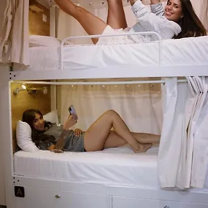 4u Hostal