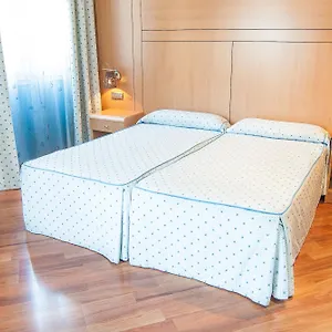 Reino De 3* Granada