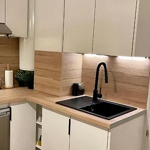 Piso Acogedor En Apartment *