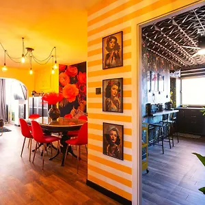 951 Apartment Granada