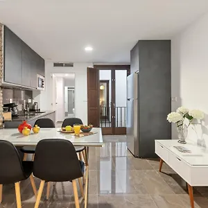 Home4u Nuevo Centro Granada-puerta Real-san Isidro *