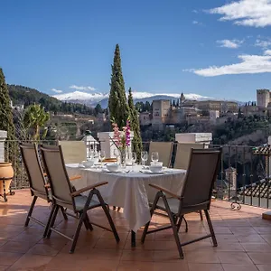 Carmen De Moriscos - Alhambra Views