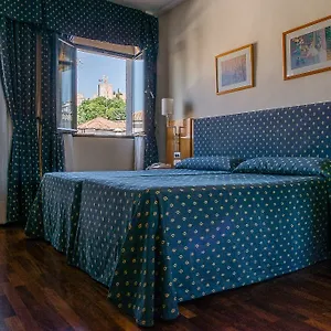 Hotel Inglaterra 3*