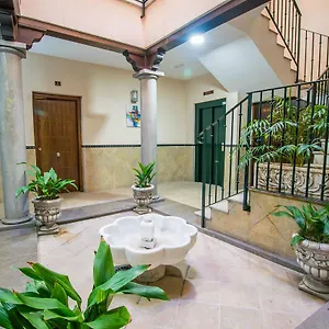 Casa Montalban Elvira