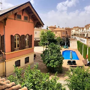 Caseria De Comares Apartahotel Granada