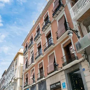 Nieves Hotell