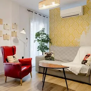 Apartment Oniria De Estilo Nordico Cerca De La Catedral De *