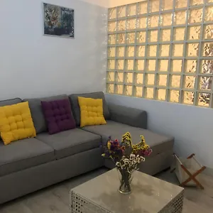 Apartment Plaza *